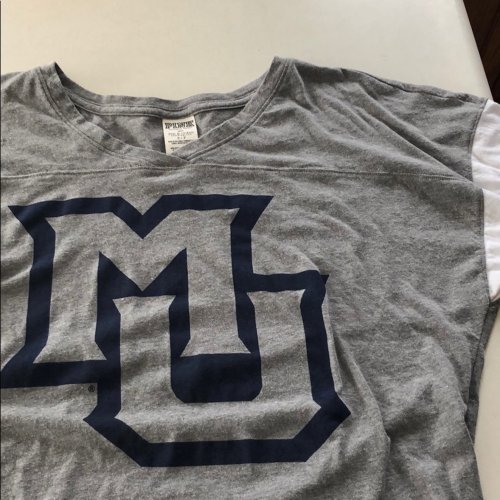 VS PINK Marquette shirt